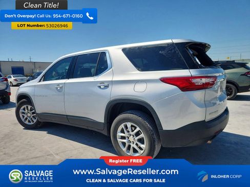 Used 2021 Chevrolet Traverse LS FWD image 3