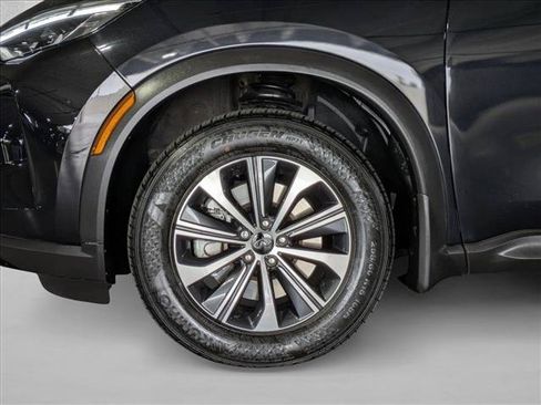 Used 2024 INFINITI QX60 Pure FWD image 23