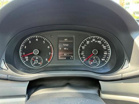 Used 2014 Volkswagen Passat 2.5 SE FWD image 24