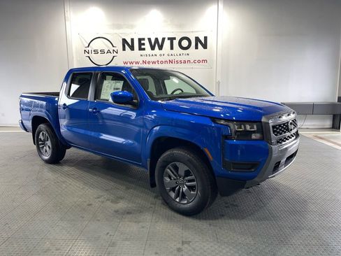 New 2026 Nissan Frontier SV w/ SV Convenience Package AWD/4WD image 1