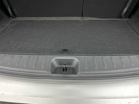 New 2025 Nissan Pathfinder SL image 19