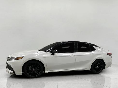 Used 2024 Toyota Camry XSE w/ Navigation Package FWD image 8