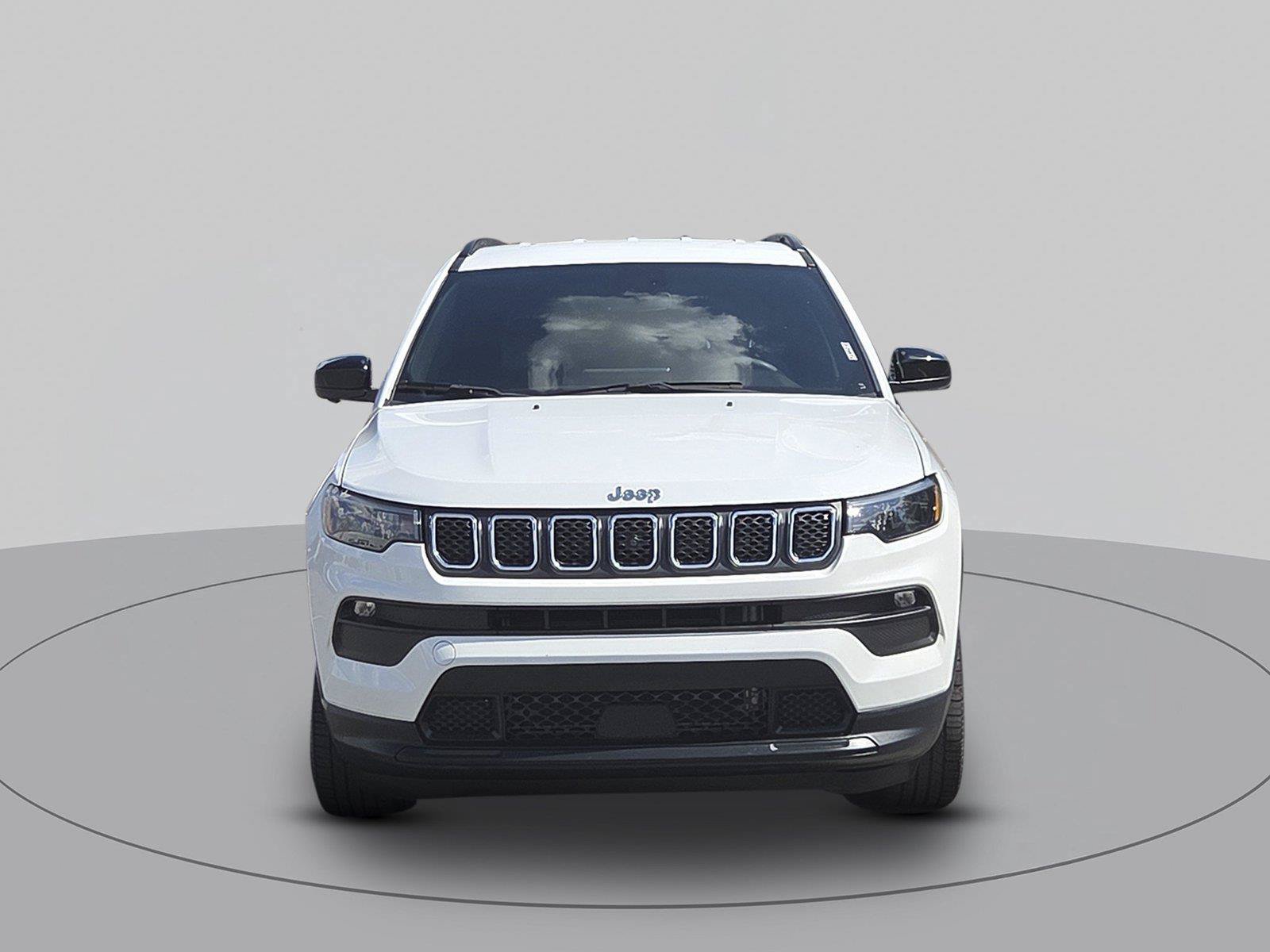 Used 2023 Jeep Compass Latitude AWD/4WD image 9