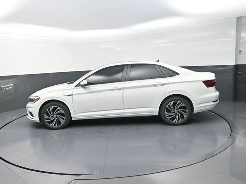 Used 2021 Volkswagen Jetta SEL Premium FWD image 6