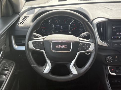 Used 2024 GMC Terrain SLE AWD/4WD image 7