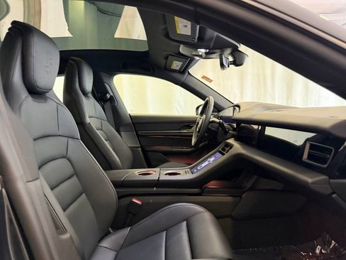 Certified 2025 Porsche Taycan AWD/4WD image 16