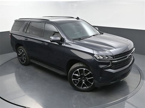 Used 2022 Chevrolet Tahoe RST w/ Luxury Package image 36