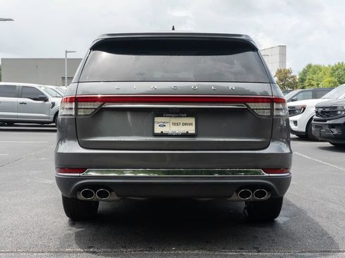 Used 2023 Lincoln Aviator Reserve RWD image 9