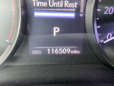 Used 2017 Lexus IS 200t image 18