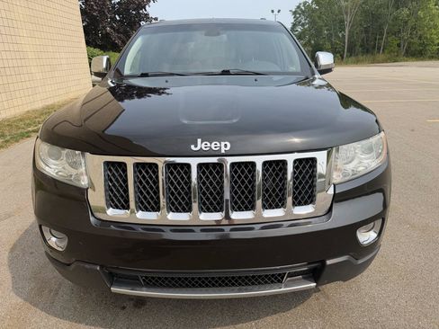Used 2011 Jeep Grand Cherokee Overland AWD/4WD image 2