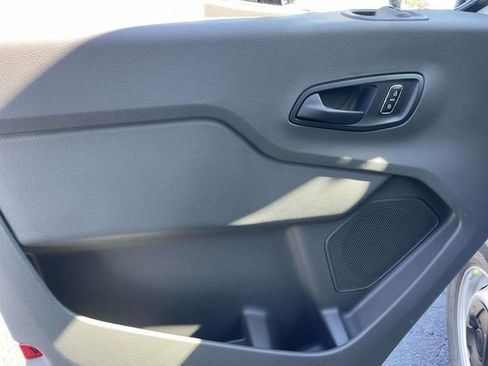 New 2026 Ford Transit 150 148 Medium Roof RWD image 19