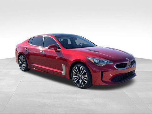Used 2019 Kia Stinger Premium RWD image 9