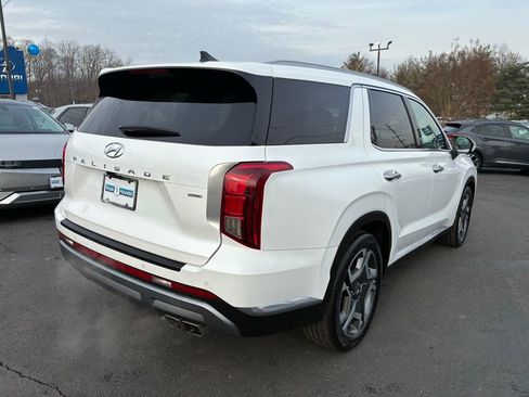 Used 2024 Hyundai Palisade Limited image 7