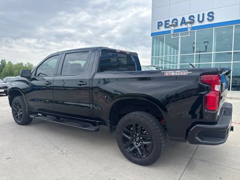Used 2026 Chevrolet Silverado 1500 LT Trail Boss w/ Convenience Package II AWD/4WD image 3