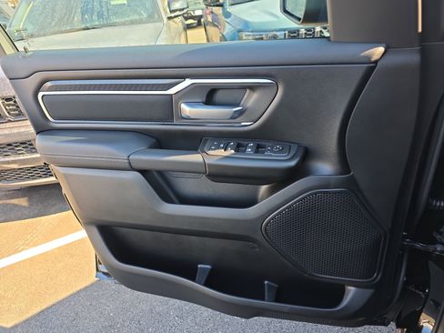 New 2026 RAM 1500 Big Horn AWD/4WD image 12