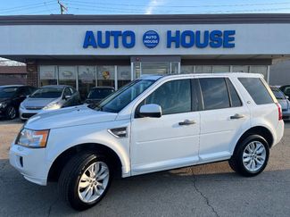 Used 2012 Land Rover LR2 HSE image 1