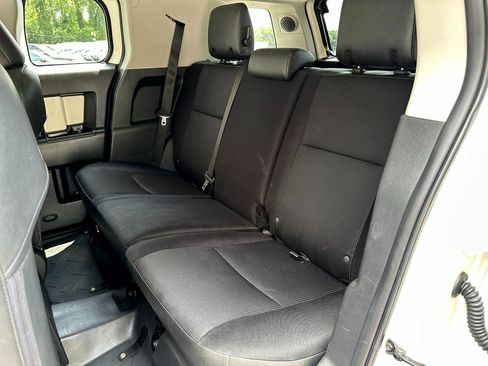 Used 2013 Toyota FJ Cruiser 2WD image 46