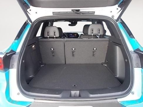 New 2025 Chevrolet TrailBlazer ACTIV w/ Convenience Package FWD image 9