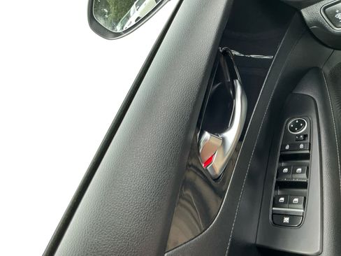 Used 2024 Kia Forte GT-Line w/ GT-Line Premium Package FWD image 17