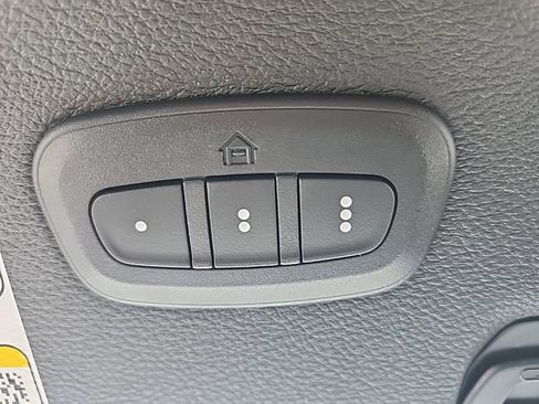 New 2025 Jeep Wrangler Sahara image 39