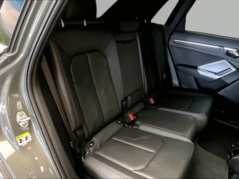 Certified 2024 Audi Q3 2.0T Premium AWD/4WD image 20