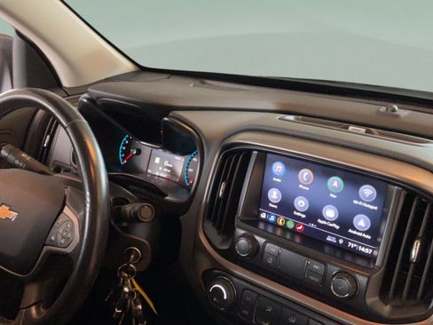 Used 2022 Chevrolet Colorado Z71 w/ Z71 Midnight Edition AWD/4WD image 39