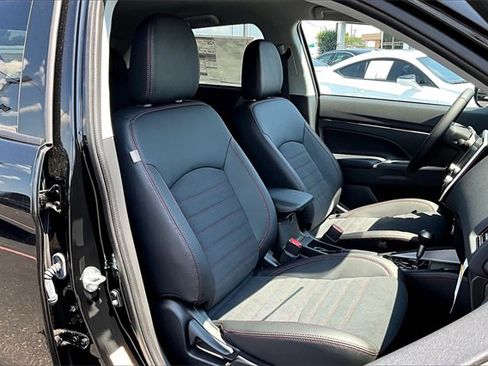 New 2025 Mitsubishi Outlander Sport SE image 26