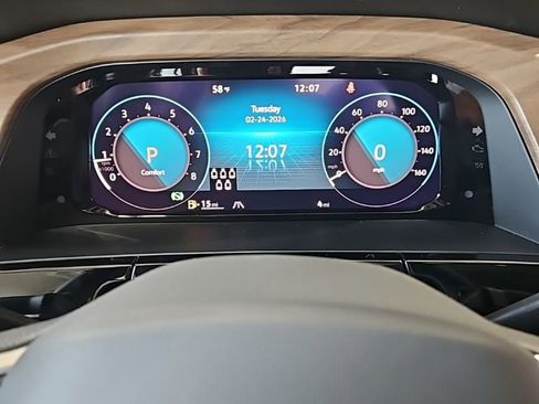 New 2026 Volkswagen Atlas SE FWD image 37