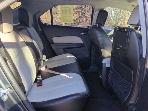 Used 2010 Chevrolet Equinox LTZ image 27
