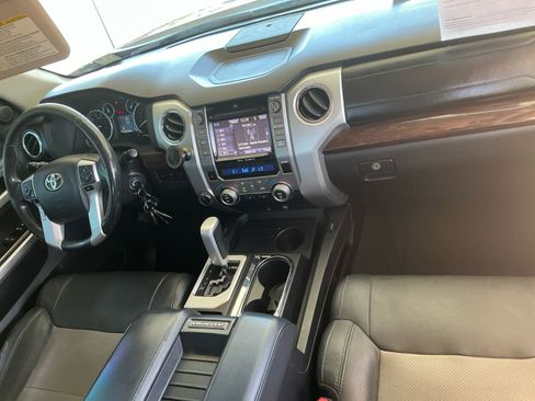 Used 2015 Toyota Tundra Limited w/ Limited Premium Package AWD/4WD image 20