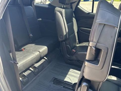 Used 2021 Chevrolet Traverse High Country AWD/4WD image 49