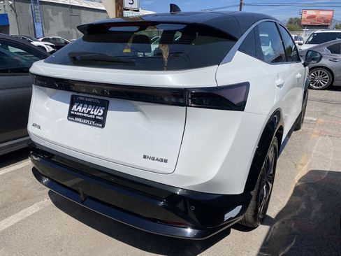 Used 2023 Nissan Ariya FWD image 10