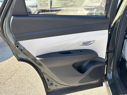 New 2026 Hyundai Tucson SEL image 22
