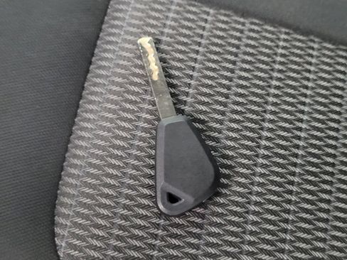 Used 2023 Kia Sorento LX FWD image 32