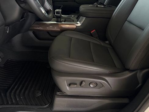 New 2026 Chevrolet Silverado 1500 LT w/ All Star Edition Plus AWD/4WD image 11