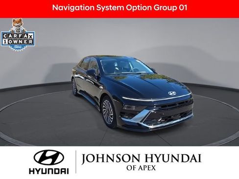 Used 2026 Hyundai Sonata Limited image 2
