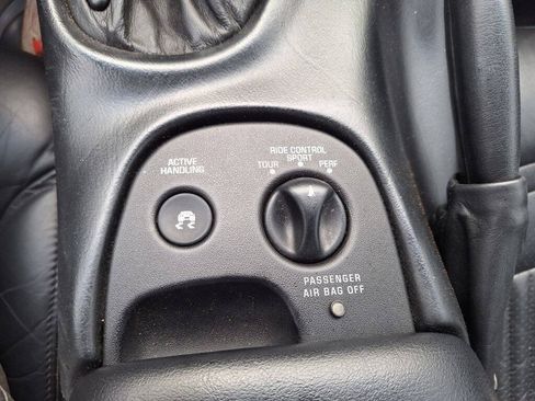 Used 2001 Chevrolet Corvette Convertible w/ Preferred Equipment Group2 RWD image 52