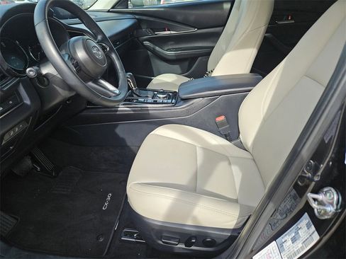 Used 2025 MAZDA CX-30 AWD 2.5 S w/ Preferred Package image 11