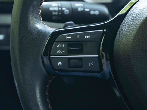 Used 2024 Honda Pilot TrailSport image 22