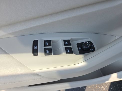 Used 2026 Volkswagen Jetta S FWD image 15