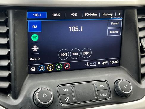 Used 2023 GMC Acadia SLT w/ Technology Package image 22