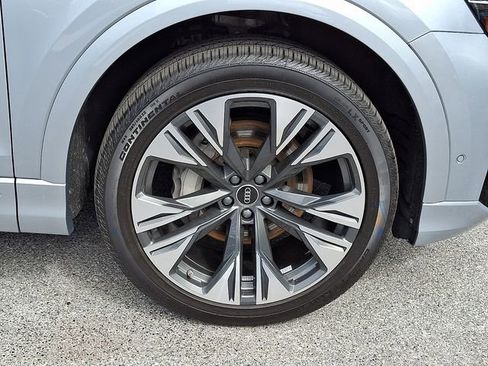 Used 2025 Audi Q8 Premium Plus w/ Premium Plus Package image 8