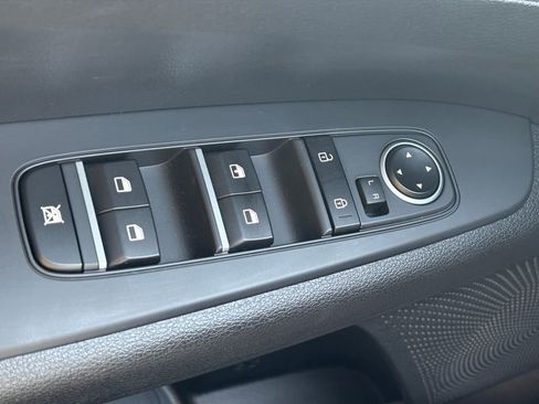 Used 2024 Kia Forte LXS w/ LXS Technology Package image 13