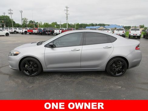 Used 2016 Dodge Dart SXT FWD image 9