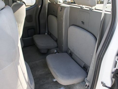 Used 2017 Nissan Frontier S image 17