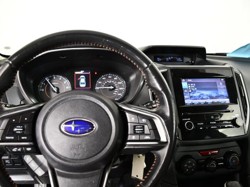Used 2019 Subaru Crosstrek 2.0i Premium w/ Eyesight System AWD/4WD image 16