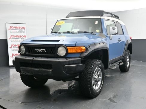 Used 2013 Toyota FJ Cruiser 4WD image 4