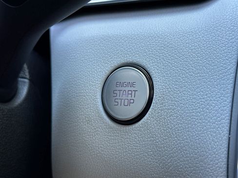 Used 2023 Kia Sorento SX Prestige w/ Panoramic Sunroof Package AWD/4WD image 23