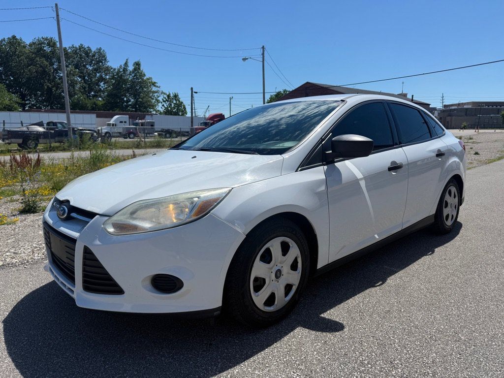 Used 2014 Ford Focus S FWD image 6