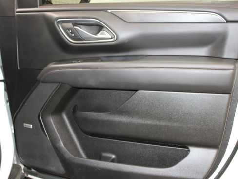 Used 2023 Chevrolet Tahoe RST AWD/4WD image 29